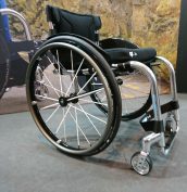 RGK Tiga Sub4 - front three quarter view